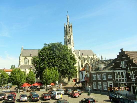 de Basiliek van de Heilige Willibrordus