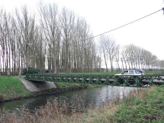 Baileybrug over het Leopoldkanaal